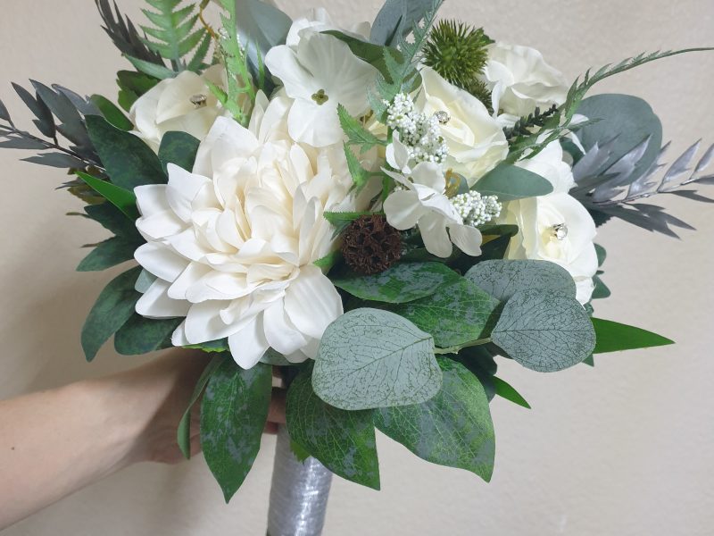 Bridal and flower girl bouquets
